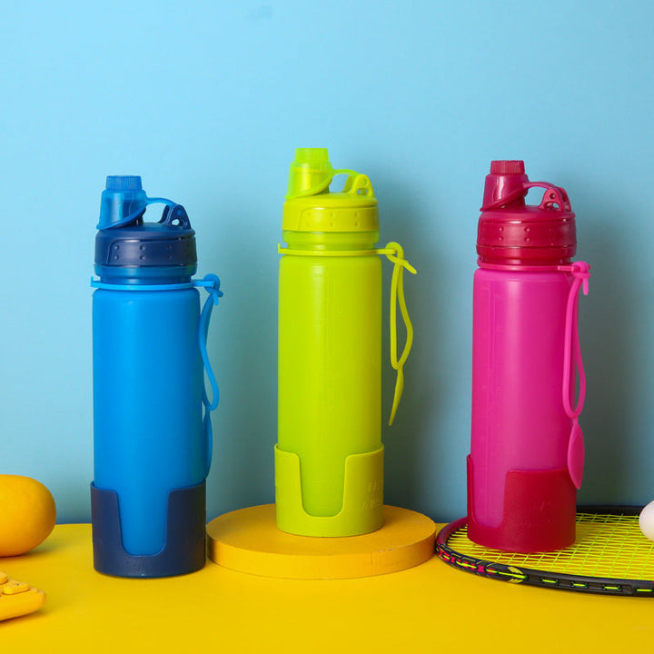 Women's foldable silicone drinking bottle with secure closure Kalsten