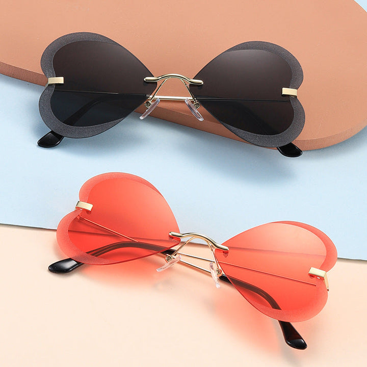 Women's Heart-Shaped Sunglasses in Trendy Design Kalsten