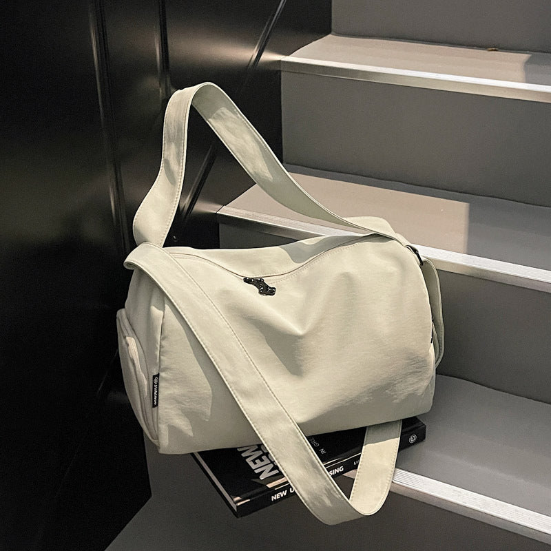 Women's Sporty and Spacious Travel Bag Kalsten