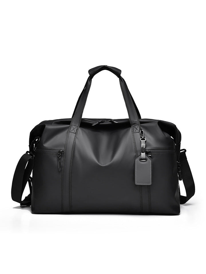 Travel bag with waterproof material and practical carrying options Kalsten