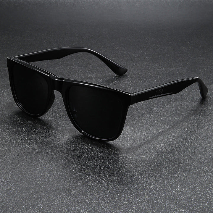Women's sunglasses in striking vintage style Kalsten