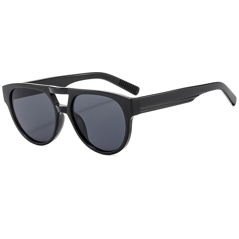Ladies fashionable cat-eye sunglasses in elegant tortoise look Kalsten