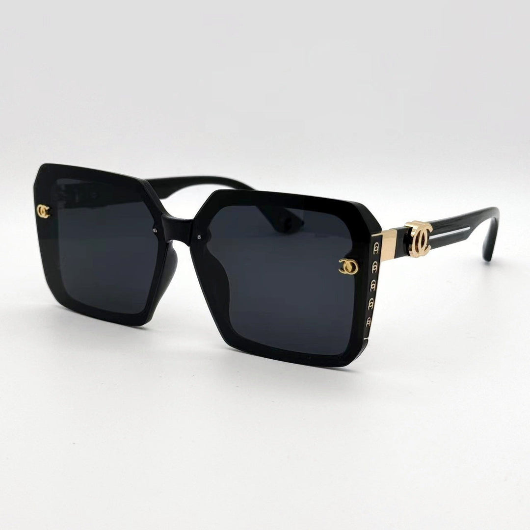Ladies Fashion Sunglasses with distinctive square frame and luxurious accents Kalsten