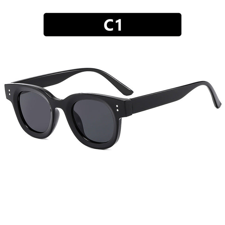 Ladies stylish sunglasses with distinctive design and polarized lenses Kalsten