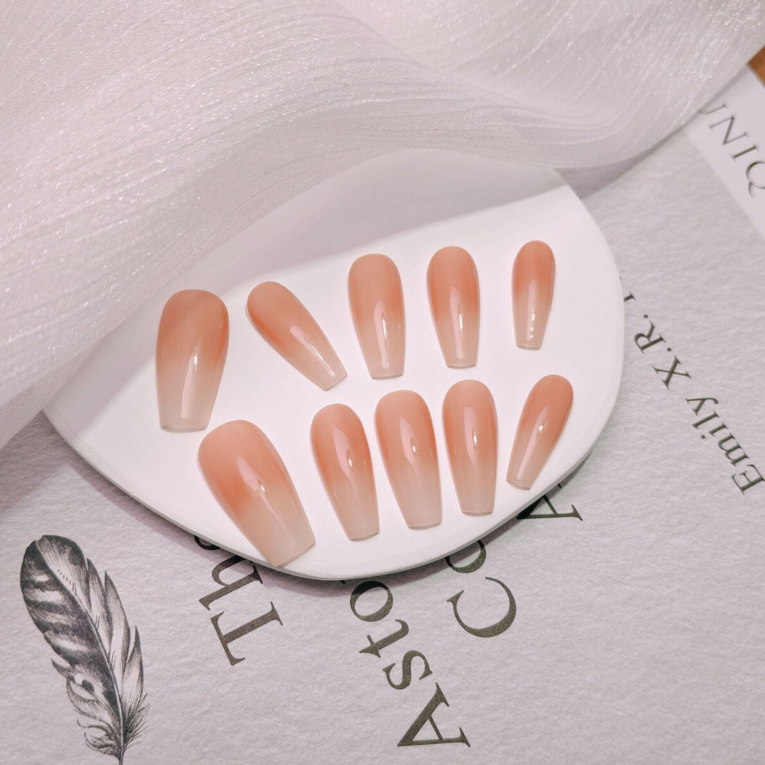 Elegant French Tip Press-On Nails Kalsten
