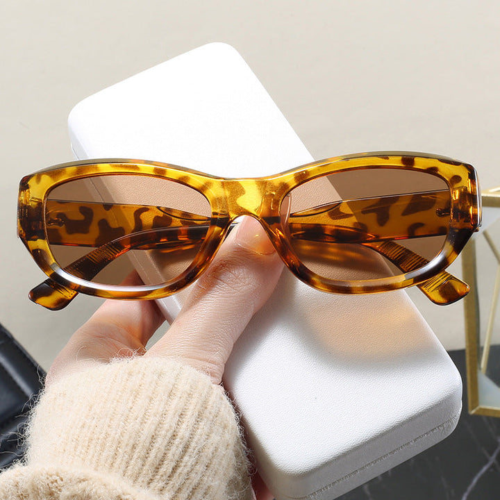 Women’s fashionable cat-eye sunglasses with a flexible frame and UV protection Kalsten