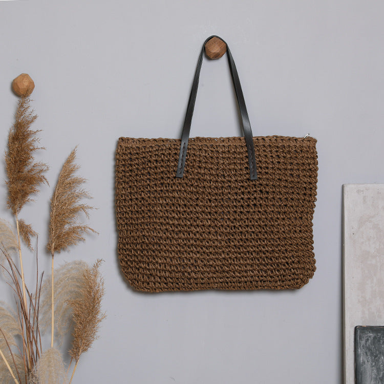 Handcrafted beach bag with strong structure Kalsten