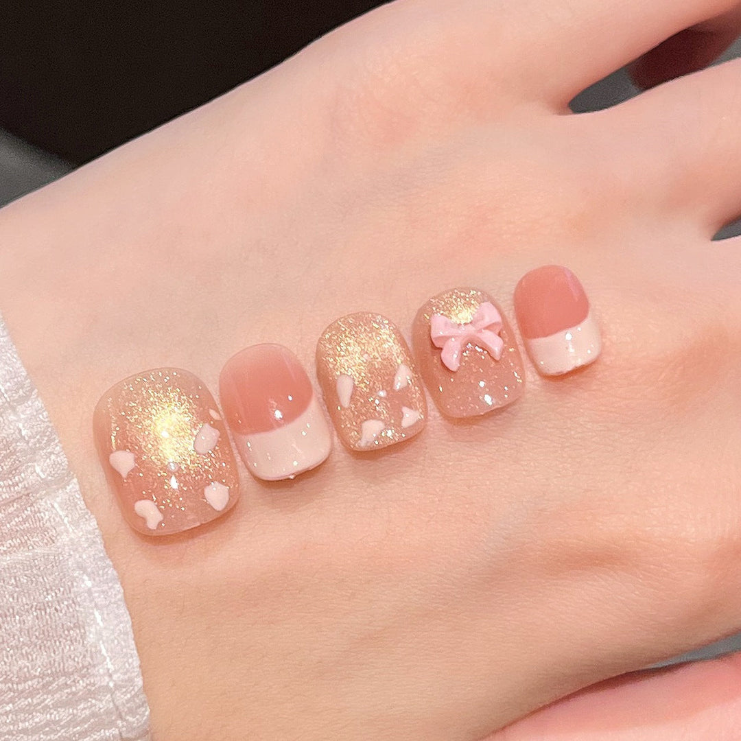 Artistic Nail Design with Cute Bows Kalsten