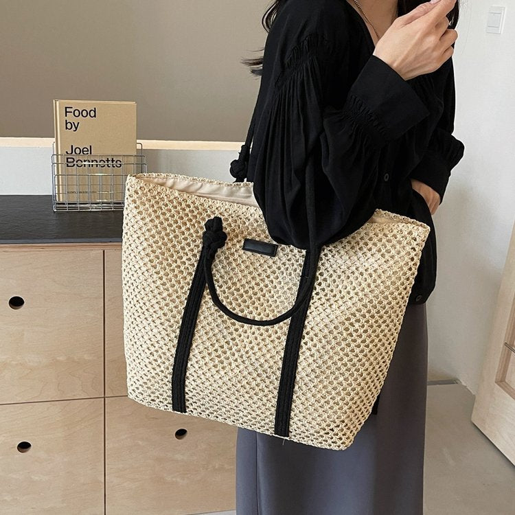 Generous Tote Bag Made of Natural Materials Kalsten