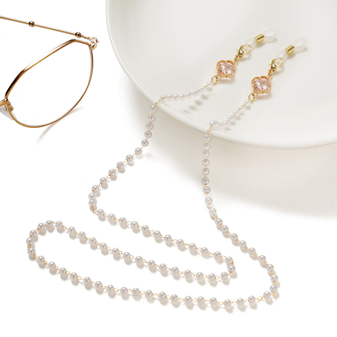 Elegant glasses holder chain with pearl accents Kalsten