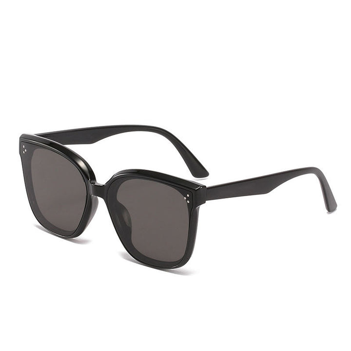Women's Cat-Eye Sunglasses in Elegant and Modern Design Kalsten