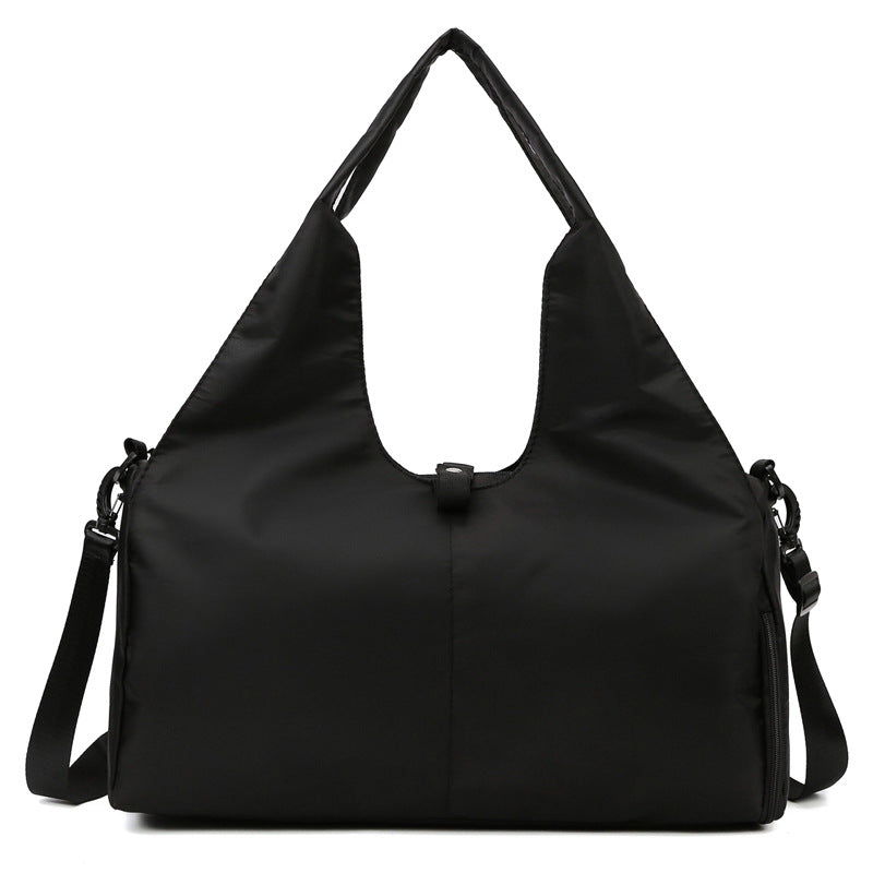 Sporty Weekend Bag With Ergonomic Carrying Handle And Versatile Compartment Setup Kalsten