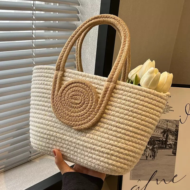 Handmade basket bag with innovative handle Kalsten