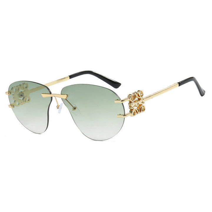 Women's fashionable sunglasses in elegant aviator style with gemstone details Kalsten