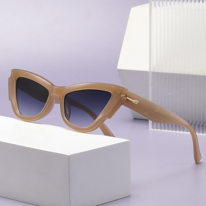 Women's fashionable sunglasses in extravagant tortoiseshell design Kalsten