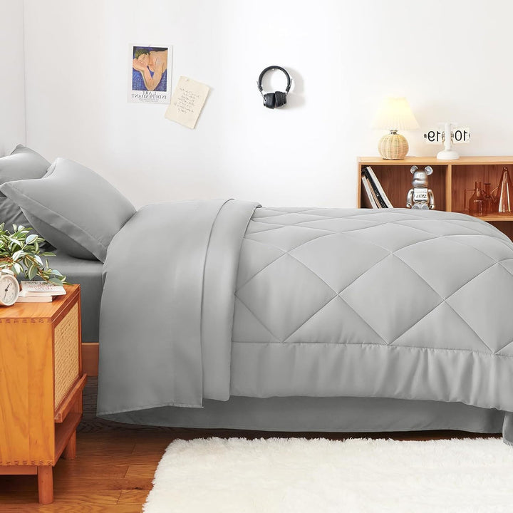 Luxurious Diamond Quilted Comforter Set Kalsten