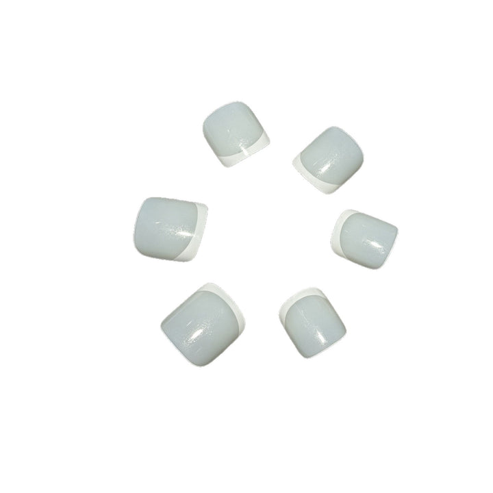 Stylish French Tip Press-On Nails Kalsten