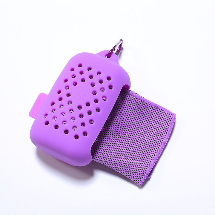 Women Portable Silicone Case with Integrated Cleaning Cloth Kalsten