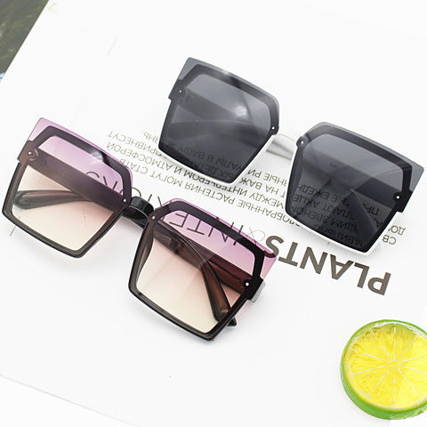 Women's Fashion Square Sunglasses with Stylish Two-Tone Frame Kalsten