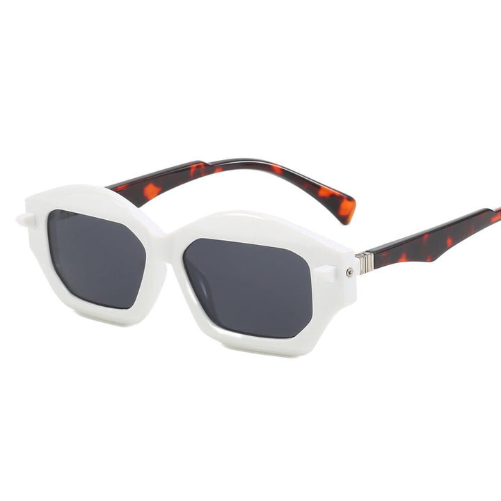 Women's Modernist Sunglasses with Eye-Catching Frame Kalsten