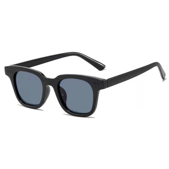 Women's fashionable retro sunglasses with sturdy plastic frame Kalsten