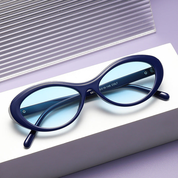 Ladies stylish sunglasses in oval design Kalsten