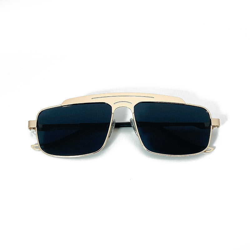 Fashionable Oversized Sunglasses with Elegant Design Kalsten