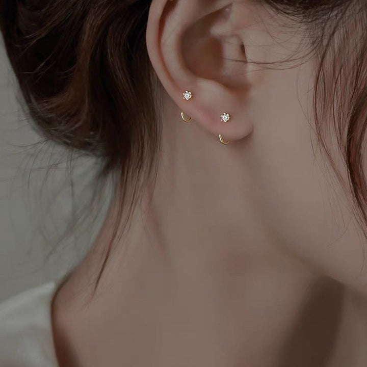Sparkling and Elegant Stud Earrings Kalsten