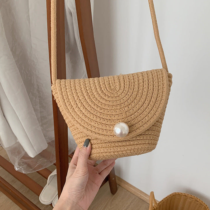 Shoulder bag with elegant pearl closure Kalsten