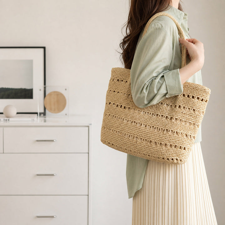 Handcrafted beach bag with open woven pattern Kalsten
