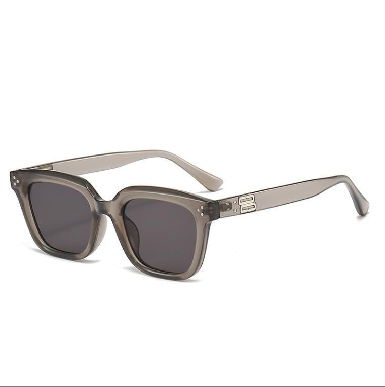 Women's trendy oversized sunglasses with sturdy plastic frame Kalsten