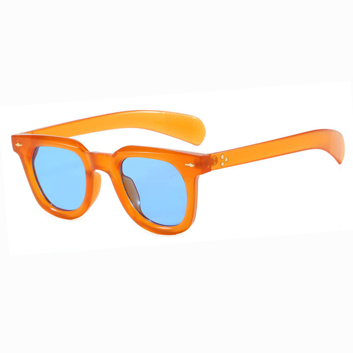 Women's stylish sunglasses in trendy design with elegant frame Kalsten