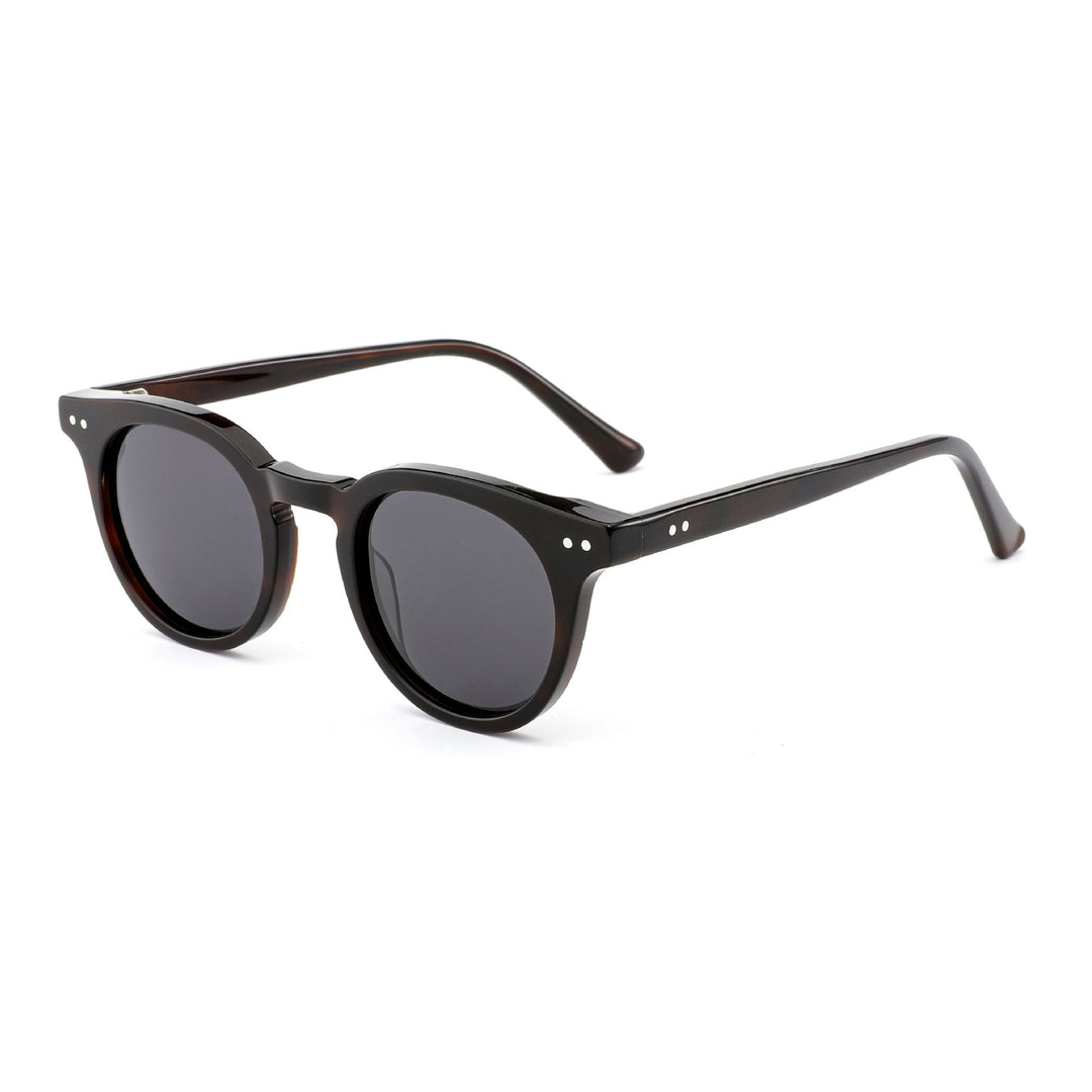 Ladies fashionable sunglasses in timeless style with sturdy frame Kalsten