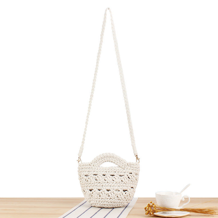 Playful macrame shoulder bag with braided handle Kalsten