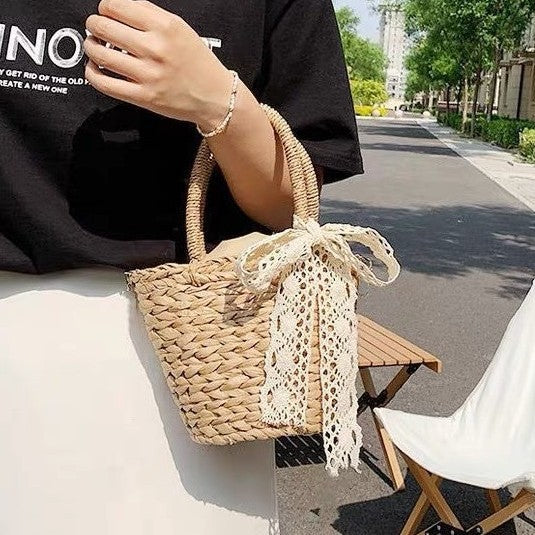 Handwoven basket bag with lace accent Kalsten