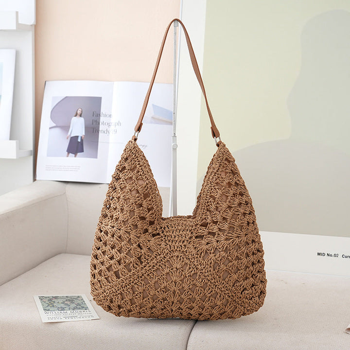 Handmade shoulder bag made from natural materials Kalsten