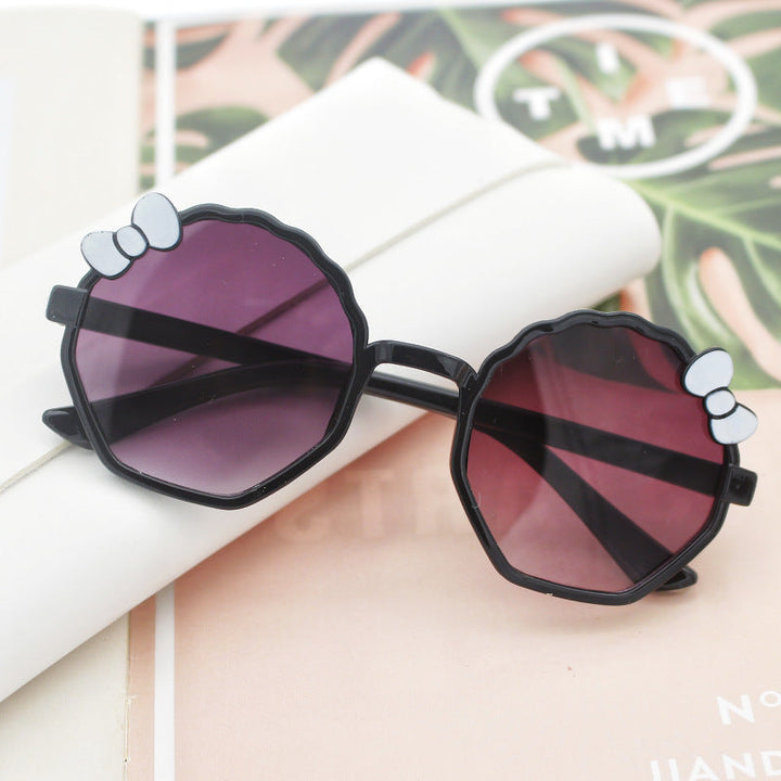 Women's playful sunglasses in creative design Kalsten