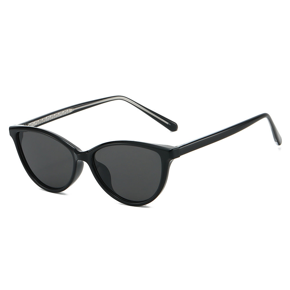 Women's Cat-Eye Sunglasses with Stylish Accents Kalsten