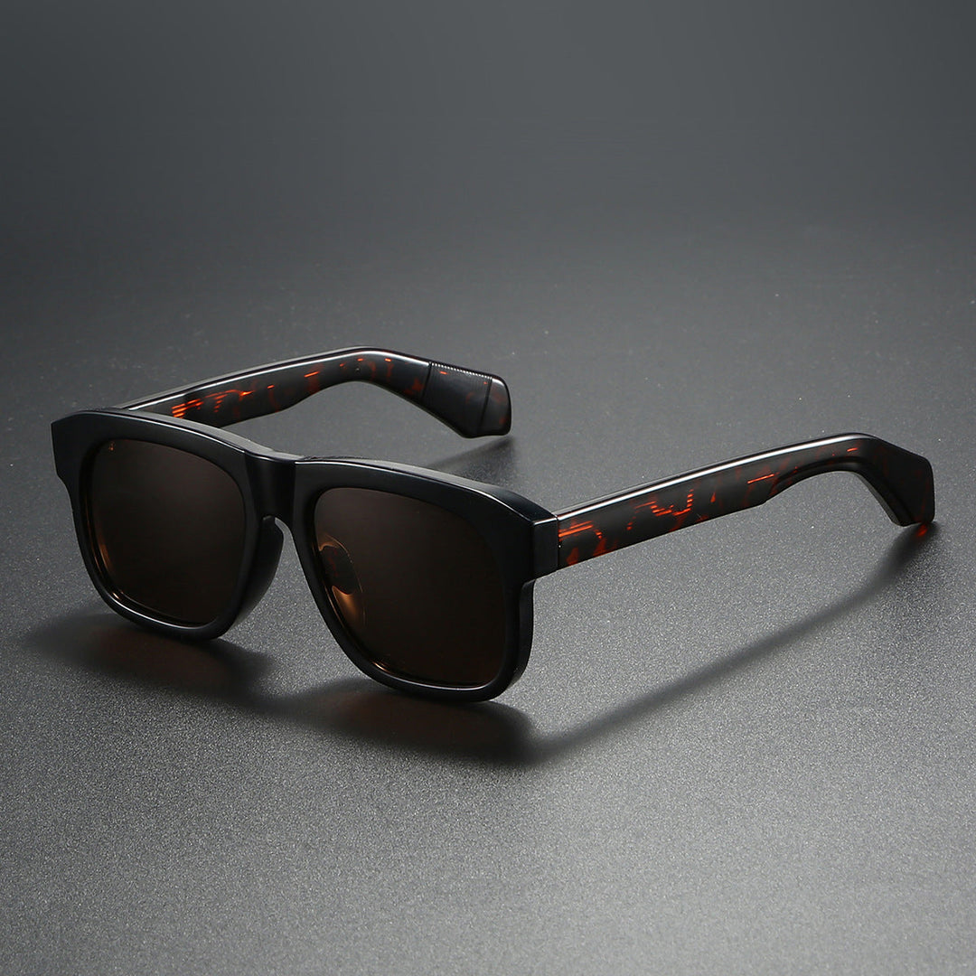 Women's modern sunglasses with ergonomic design and high-quality UV protection Kalsten