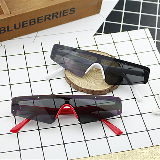 Ladies Sporty Oversized Sunglasses Kalsten