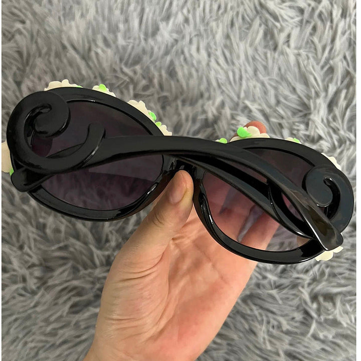 Women's sunglasses with floral accents Kalsten