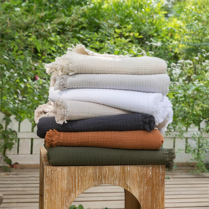 Women's Soft and Breathable Throw Blanket Bowlift