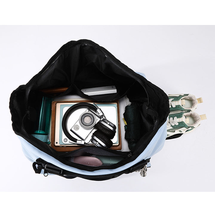 Sports and leisure bag with innovative compartment layout Kalsten
