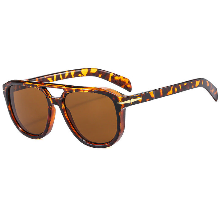 Women's sunglasses with a distinctive frame and protective lenses Kalsten