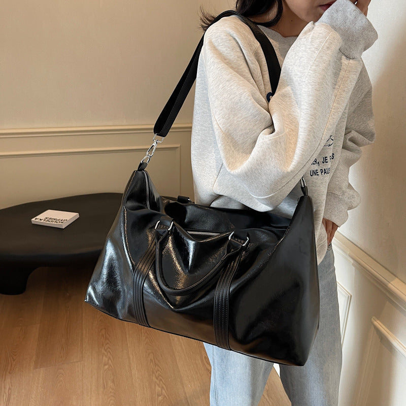 Elegant Travel Bag Made of High-Quality Artificial Leather Kalsten