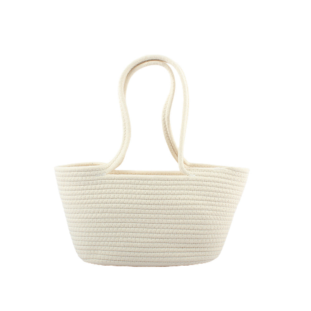 Basket bag with playful lace accent Kalsten