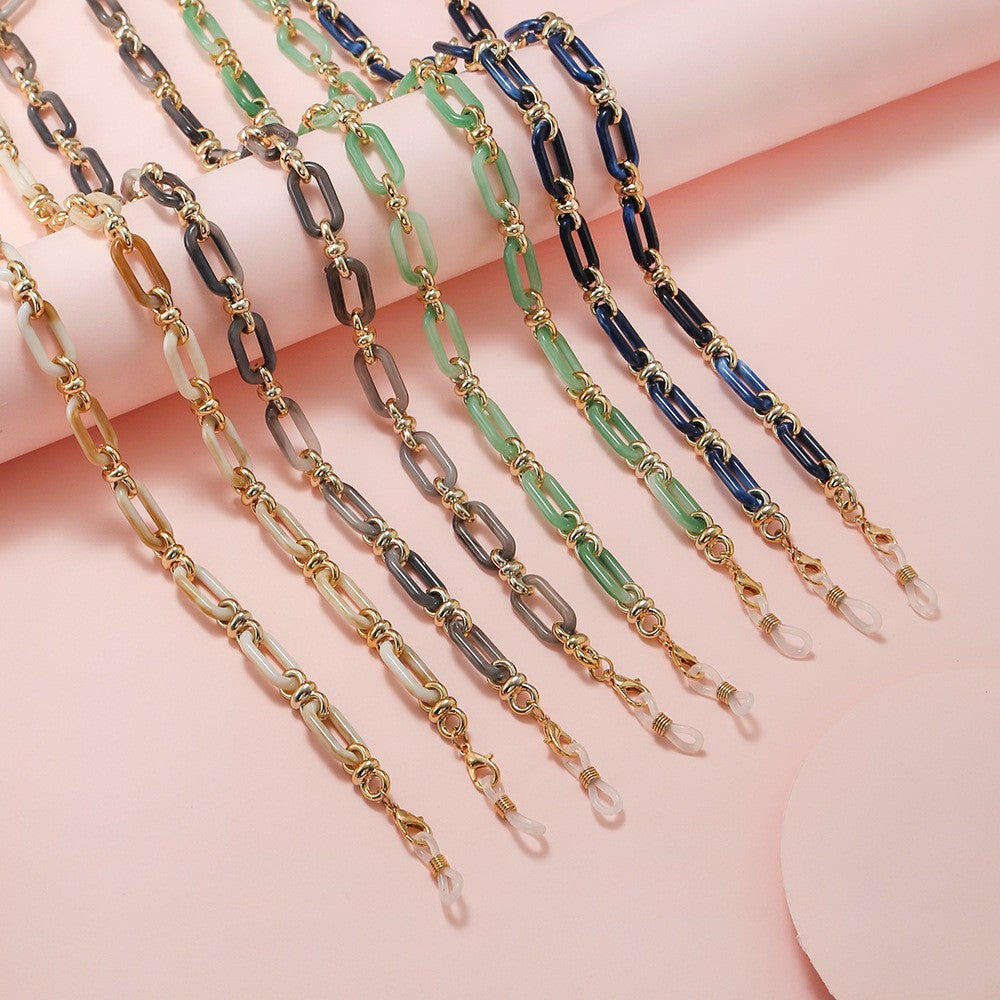 Fashionable sunglasses with chain pendant Kalsten