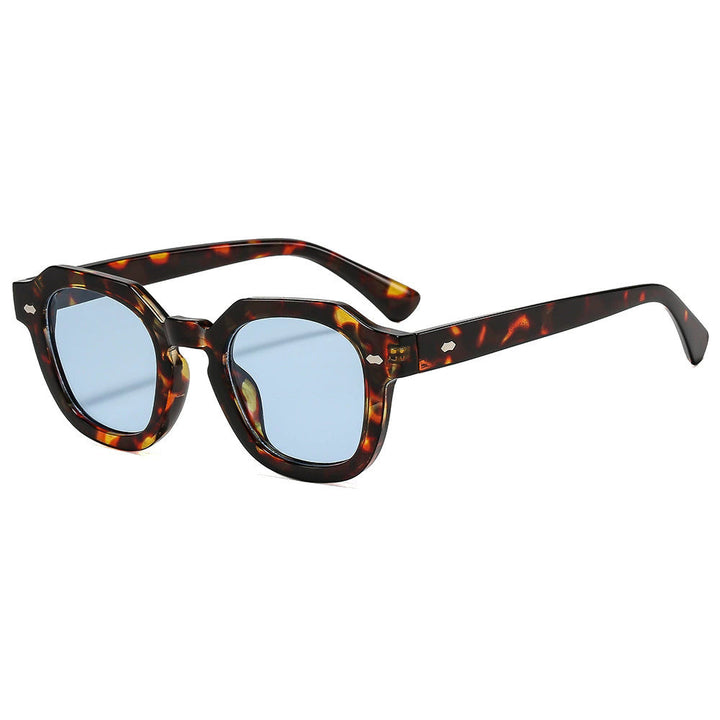Women's sunglasses in modern design with polarized lenses Kalsten