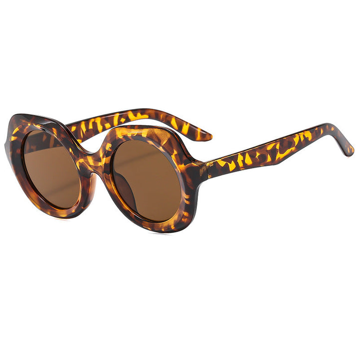 Women oversized sunglasses with stylish, curved frame Kalsten