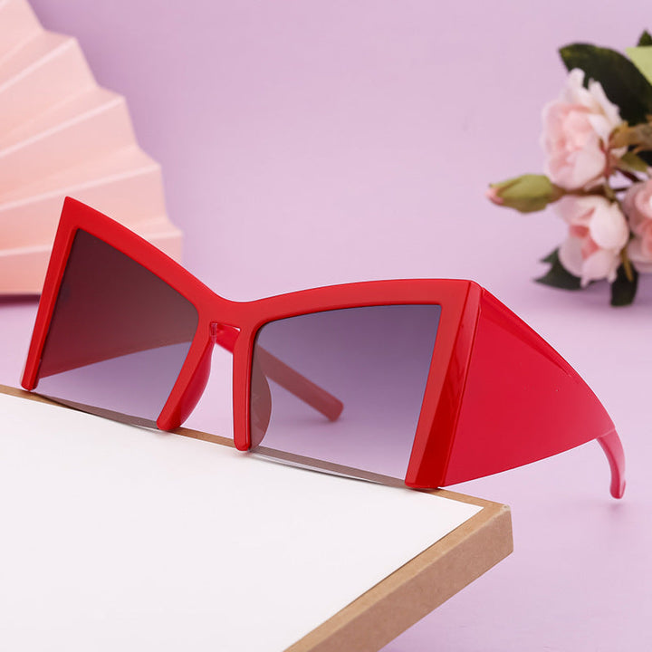 Women's futuristic sunglasses with striking angular frame Kalsten